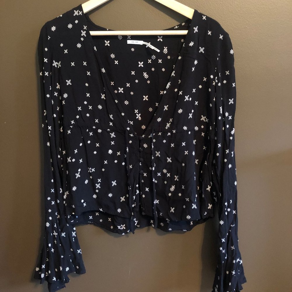 Urban Outfitters: Kimchi Blue Bell Sleeve Top